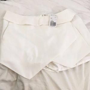 Asymmetrical white skort